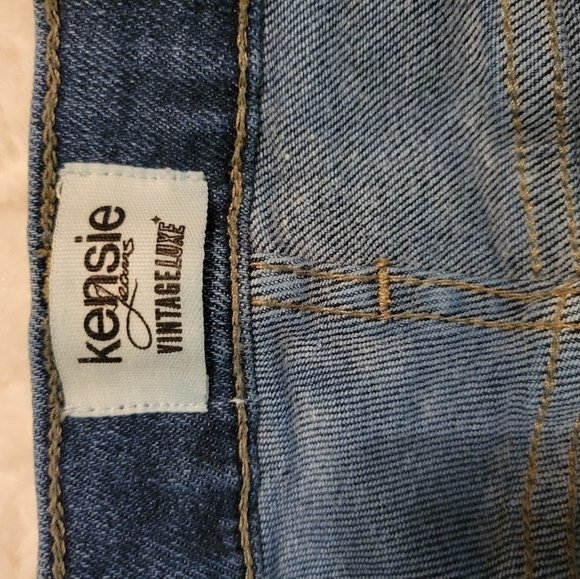 Kensie vintage looking jeans - Picture 4 of 8